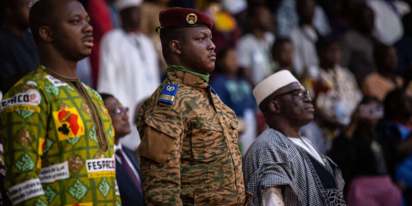 Burkina : entrée en vigueur de la nouvelle constitution, le français relégué́ en langue de travail