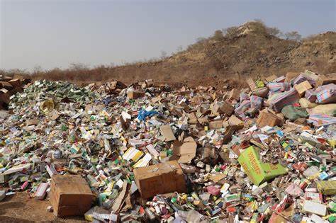 Mali : La douane incinère 150 tonnes de produits impropres à la consommation