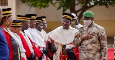 Mali : le décret portant interdiction des activités politiques attaqué en justice par des organisations politiques