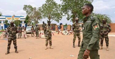 L'armée nigérienne découvre une cache d'armes à Tchirozérine